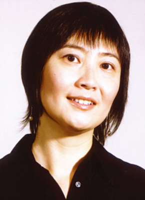 黃文英