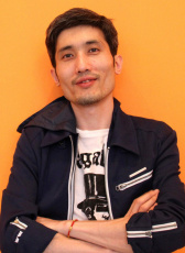 杨江