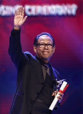 维他亚·潘斯林加姆