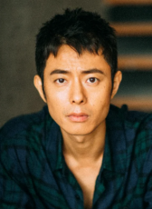 柳明明