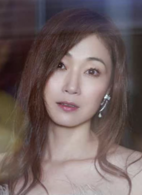 万绮雯