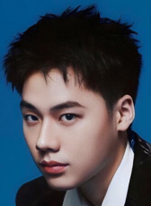 平西朋·艾格朋皮西