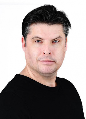 罗伯特·史密斯