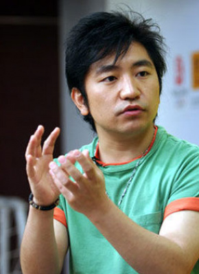 吴彤
