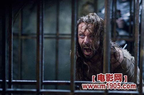 《黑夜传说前传》再曝剧照 影片人物全接触