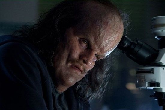 《绿灯侠》发布多张新海报 "绿灯军团"齐亮相