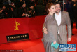 准妈妈洛丽塔挺孕腹亮相 与老公克莱姆穿情侣装