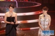 李心洁、梁咏琪现场逗趣 一同颁发最佳男配角奖