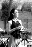 霍思燕拍摄写真气场惊人 豹纹抹胸尽显玲珑曲线