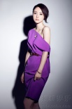 董璇服裝大片炫美出爐 全新造型演繹各色美態(tài)