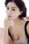 陈廷嘉拍摄甜美复古大片 青春妩媚真情流露