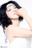 王藝禪純美寫(xiě)真曝光 俏麗短發(fā)白紗裙盡顯嫵媚