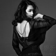 孟廣美寫真盡顯熟女氣質(zhì) 眼神冷艷魅惑十足