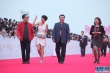 赵涛淡妆白色希腊复古裙 走邻家女孩亲和路线