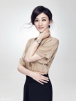 李小冉拍写真女神范儿十足 身材曼妙风采依旧