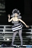 《东成西就2011》黄奕雷过GaGa 爆乳大跳机械舞
