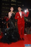 TVB紅毯女星秀美腿 胡杏兒、胡定欣黑白天鵝PK