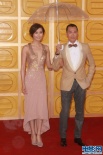 TVB紅毯女星秀美腿 胡杏兒、胡定欣黑白天鵝PK
