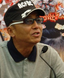 李力安