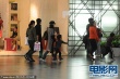 张柏芝包场携子玩游乐园 Lucas开心笑容满面