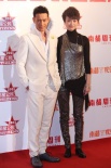 李宇春、黄晓明黑白配亮相 范冰冰蓝裙俏皮可爱