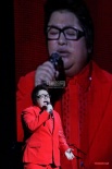 韩红北京演唱会又唱又跳 不忘做慈善感激陈奕迅