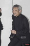 徐克现身为豪车站台 畅快豪饮“老爷”范儿十足