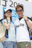 舒淇母亲节亮相做公益 任贤齐大方捐款二十万