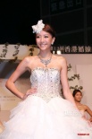 陳嘉桓披婚紗大秀雪乳 自認(rèn)沒人追憧憬浪漫婚禮