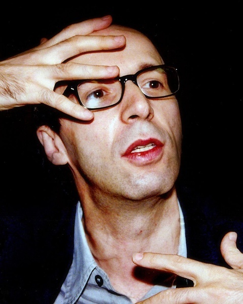 罗伯托·贝尼尼_明星写真_图集_电影网_1905.com