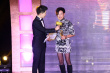 吕星辰为最佳新人男演员颁奖 丹尼尔视频发感言