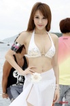 “夜蒲2”開海上派對(duì) 眾嫩模比基尼上陣秀豪乳