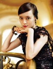 孫儷烈焰紅唇登雜志封面 華美禮服彰顯強(qiáng)大氣場(chǎng)
