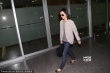 董洁被曝离婚后首度现身 戴黑超疾走面容显憔悴