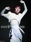 孫儷濃烈眼影百媚登封面 英氣短發(fā)演繹制服誘惑