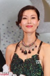 李嘉欣短裙黑絲性感 否認懷孕稱生孩子看天意