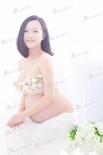 潘長(zhǎng)江女兒潘陽唯美孕照曝光 皮膚白皙上圍爆棚