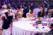 伊能靜、吳莫愁同桌亮相顯尷尬 baby穿短裙秀美腿