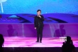 創(chuàng)作歌手常石磊助陣公益晚會 樸素外表藏精湛歌喉