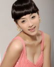 何艷