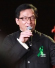成龙与周杰伦同台推新片 影坛“双J”魅力十足