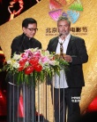 成龍呂克·貝松互捧 頒最佳導(dǎo)演給《少女洛荷》