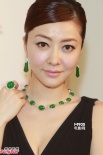熊黛林感谢旧爱祝福大秀深V 否认恋上同性密友