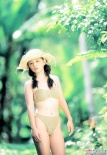 滨崎步少女泳装旧照曝光 婴儿肥容貌与今变化大