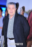 林權(quán)澤作品回顧展開幕 安圣基、姜受延眾星捧場