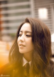 佟丽娅摩登复古风大片 演绎现代都市时髦女郎