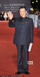 张涵予率《一九四二》主创亮相 两代演员聚首
