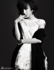 王珞丹时尚杂志写真黑白配 身姿曼妙气质优雅