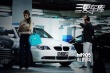 《三更車庫》曝新劇照 豪車助陣成“土豪車庫”