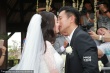 杨幂、刘恺威婚礼现场直击 新郎新娘幸福接吻